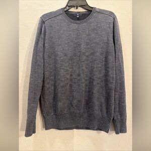 GAP Men's Heather Blue Crewneck Sweater Medium